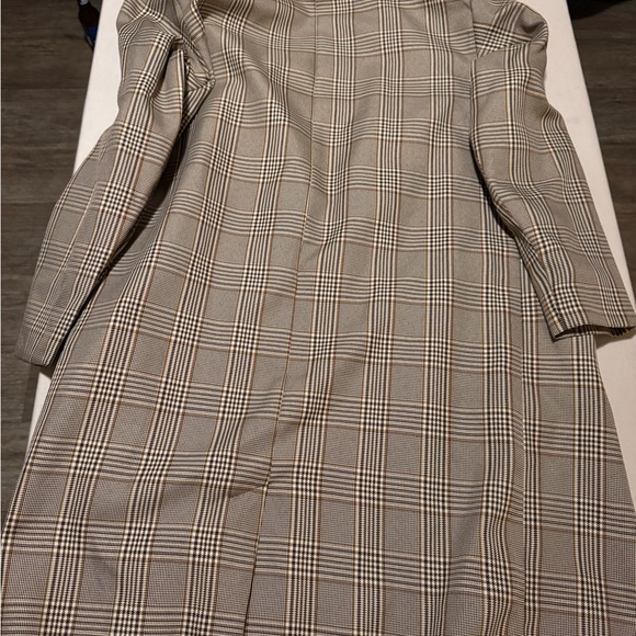 Plaid Blazer in Brown and Black size Large - Picture 16 of 16